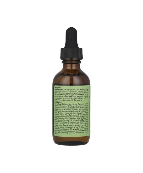 Un flacon compte-gouttes de 59 ml en verre brun avec un bouchon noir et une étiquette verte indiquant le mode d'emploi et les ingrédients, idéal pour distribuer l'huile fortifiante pour le cuir chevelu et les cheveux de Mielle Organics au romarin et à la menthe.