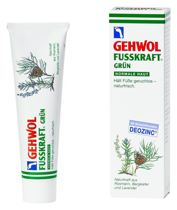 Un tube et un coffret de crème pour les pieds Gehwol Fusskraft Grün pour peaux normales, ornés d'illustrations d'herbes aromatiques et comportant les informations sur le produit en allemand.