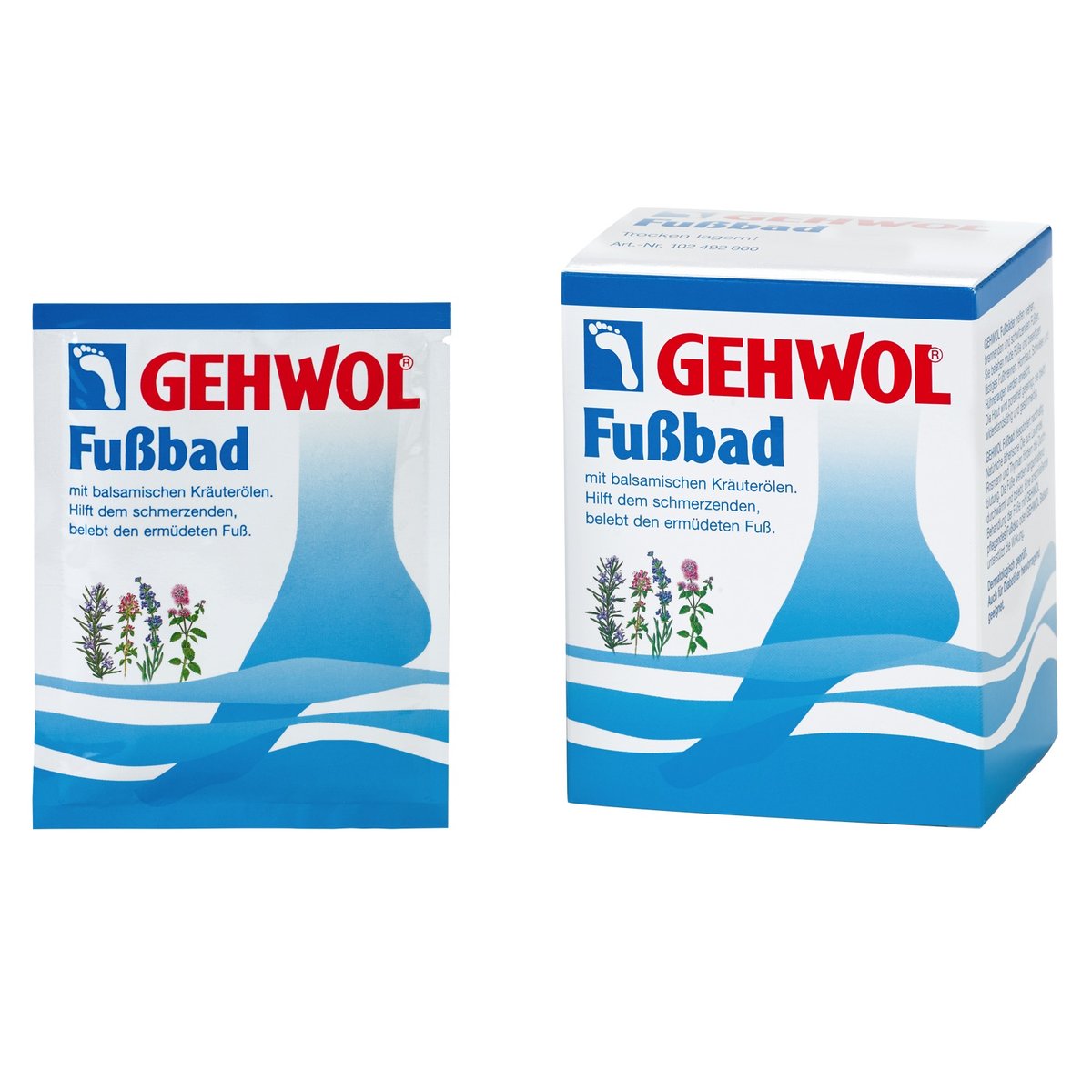 Deux conditionnements du produit pour bain de pieds Gehwol Fußbad, l'un sous forme de sachet et l'autre sous forme de boîte, présentant un motif bleu et blanc orné d'illustrations de plantes et comportant un texte en allemand.