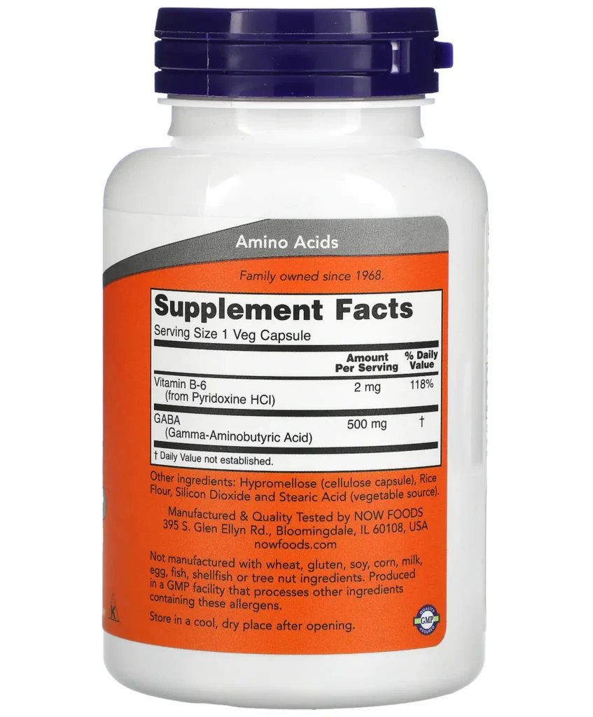 Le GABA et vitamine B6, 500 mg, 100 capsules végétales de NOW Foods possède une étiquette orange et blanche avec des informations et des ingrédients supplémentaires, tels que la vitamine B6 et le GABA.
