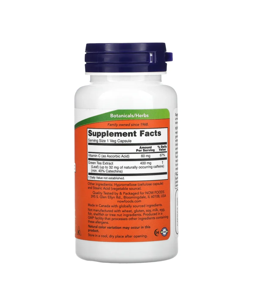 La bouteille en plastique blanc avec un bouchon bleu étiqueté "Supplement Facts" contient NOW Foods - Extrait de thé vert 400 mg, 100 capsules végétales ; l'étiquette orange énumère les ingrédients et le mode d'emploi.